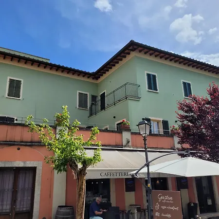Casa In Piazza * אסיאנו