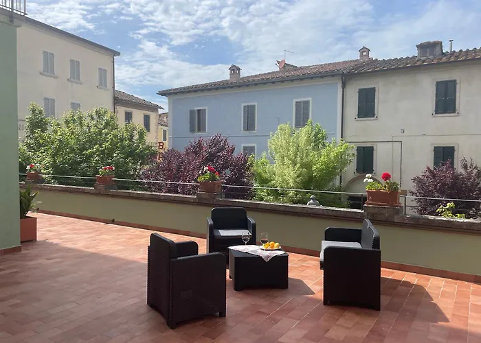 Casa In Piazza Asciano