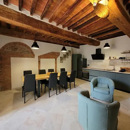 Casa In Piazza